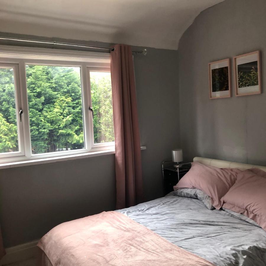 Double Bedroom Manchester Buitenkant foto